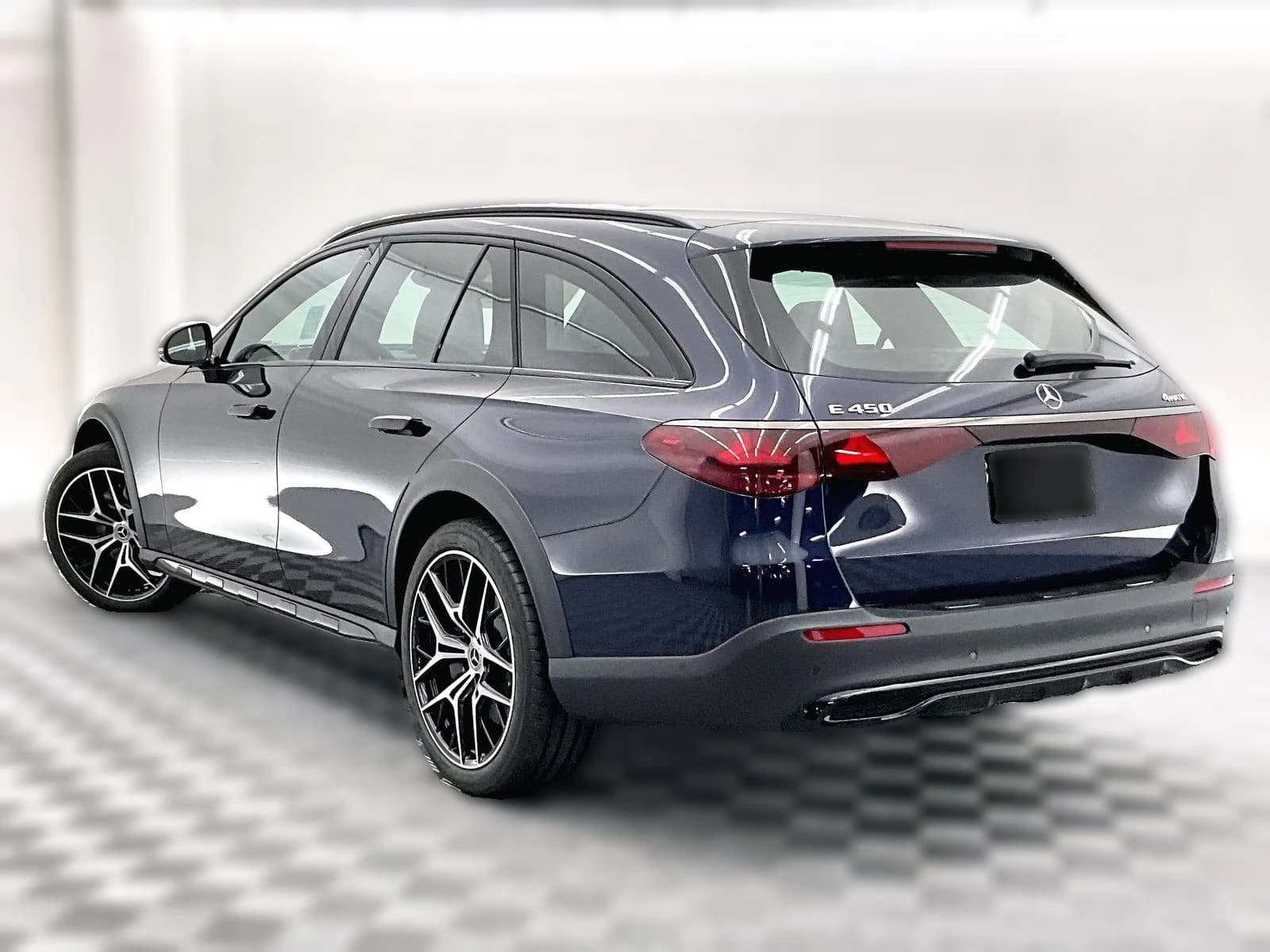 Mercedes-Benz E-Class E 450 4MATIC All-Terrain Wagon 2027 — side view