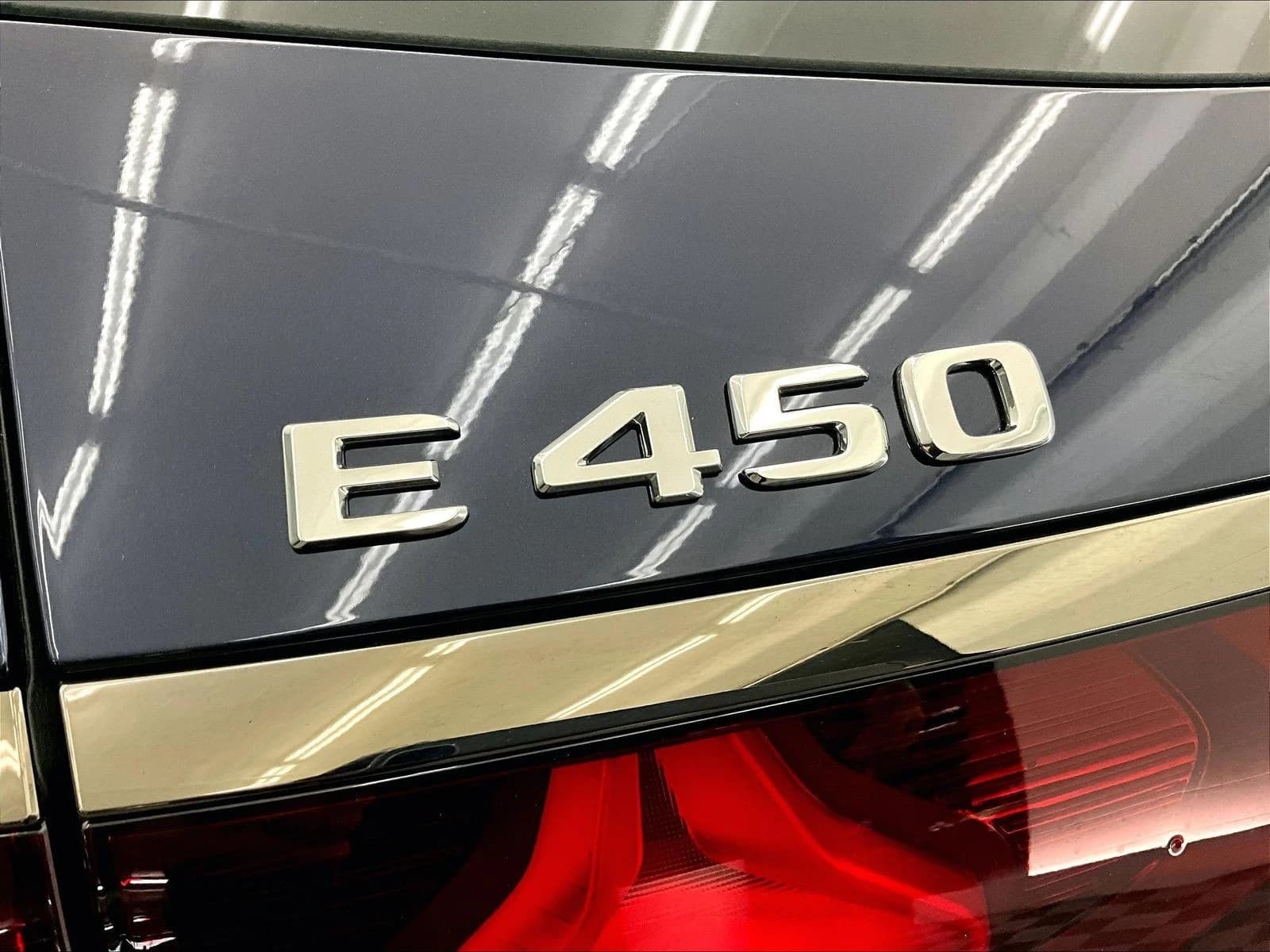 Mercedes-Benz E-Class E 450 4MATIC All-Terrain Wagon 2027 — side view