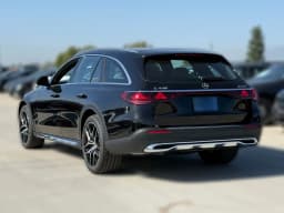 Mercedes-Benz E-Class E 450 4MATIC All-Terrain Wagon 2026 — side view