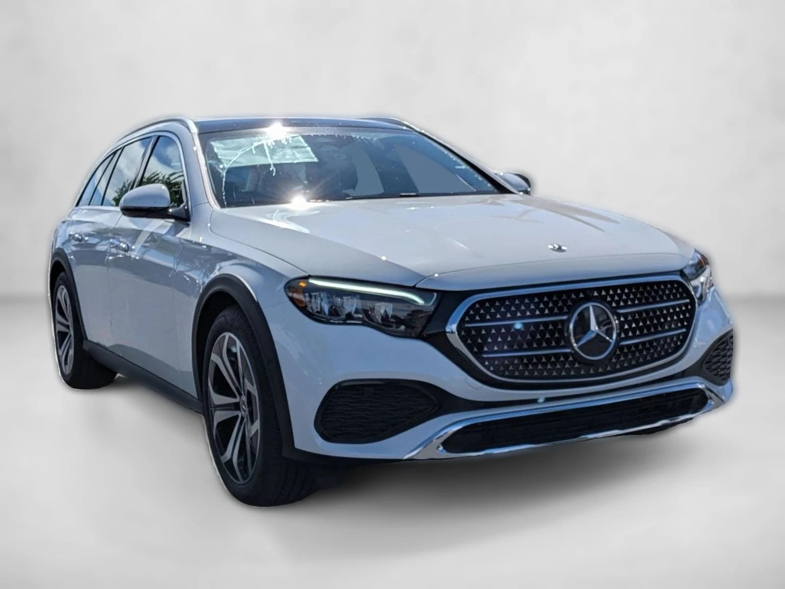 Mercedes-Benz E-Class E 450 4MATIC All-Terrain Wagon 2026 — side view