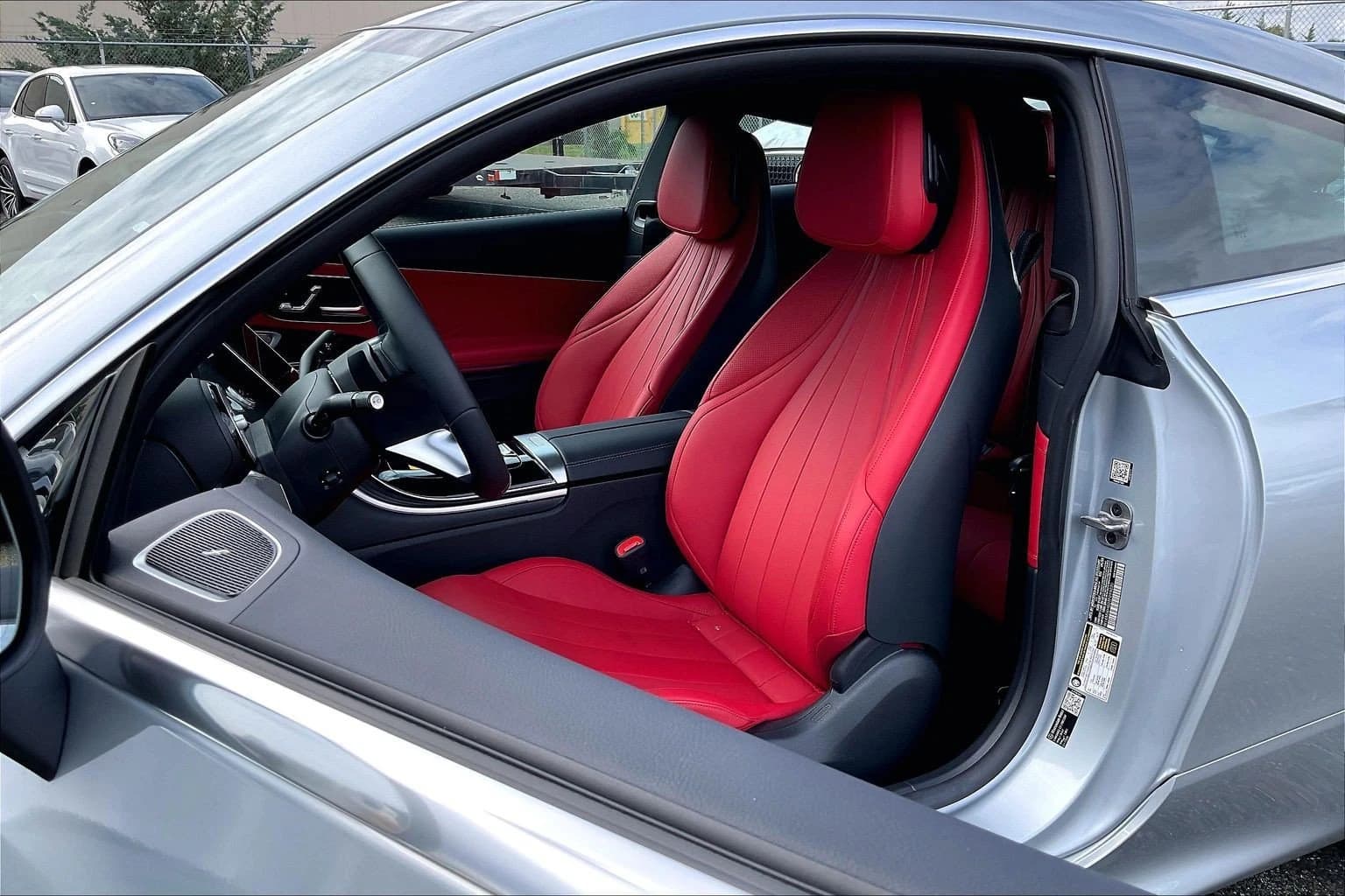Mercedes-Benz CLE CLE 300 4MATIC Coupe 2026 — side view