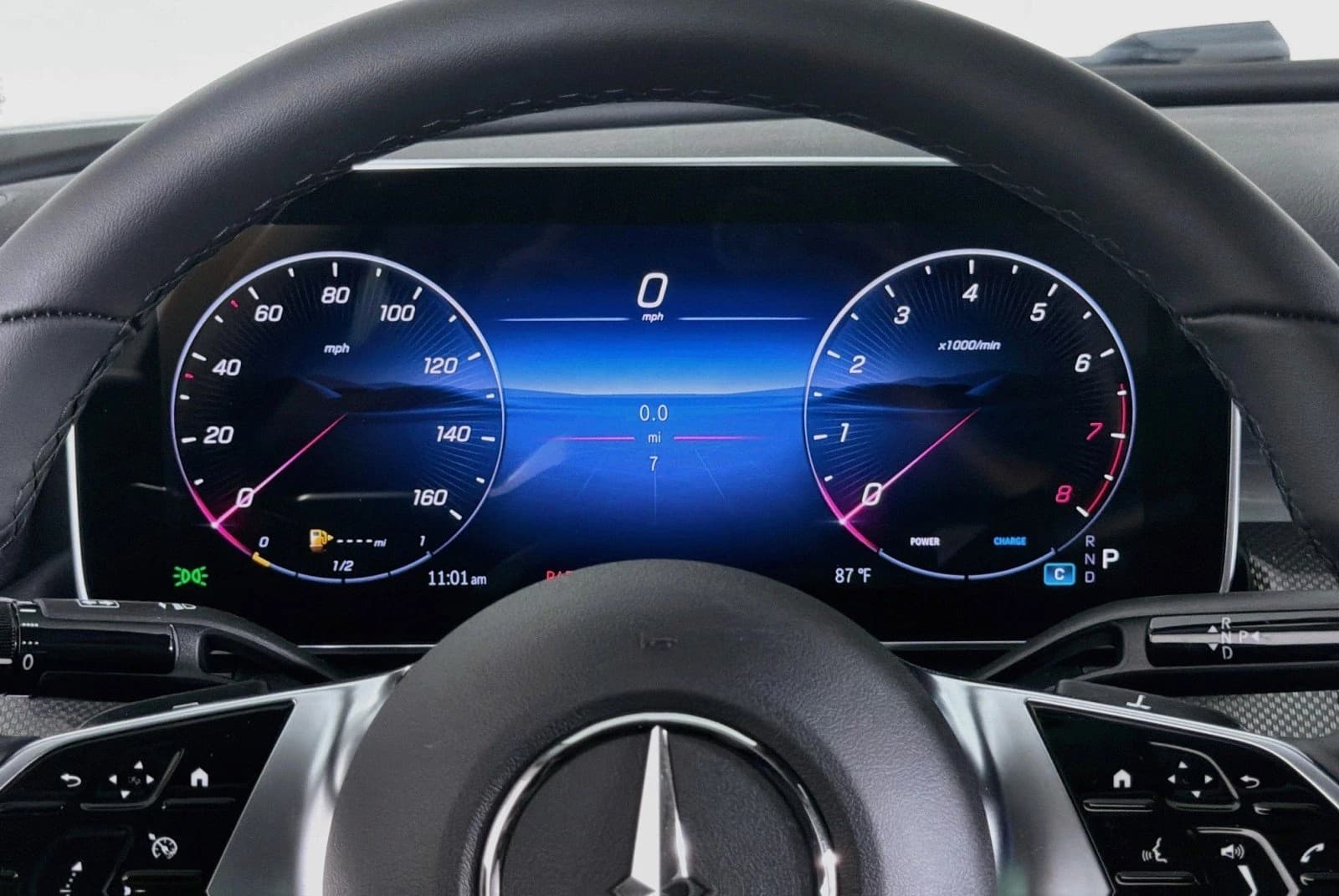 Mercedes-Benz CLE CLE 300 4MATIC Coupe 2026 — side view