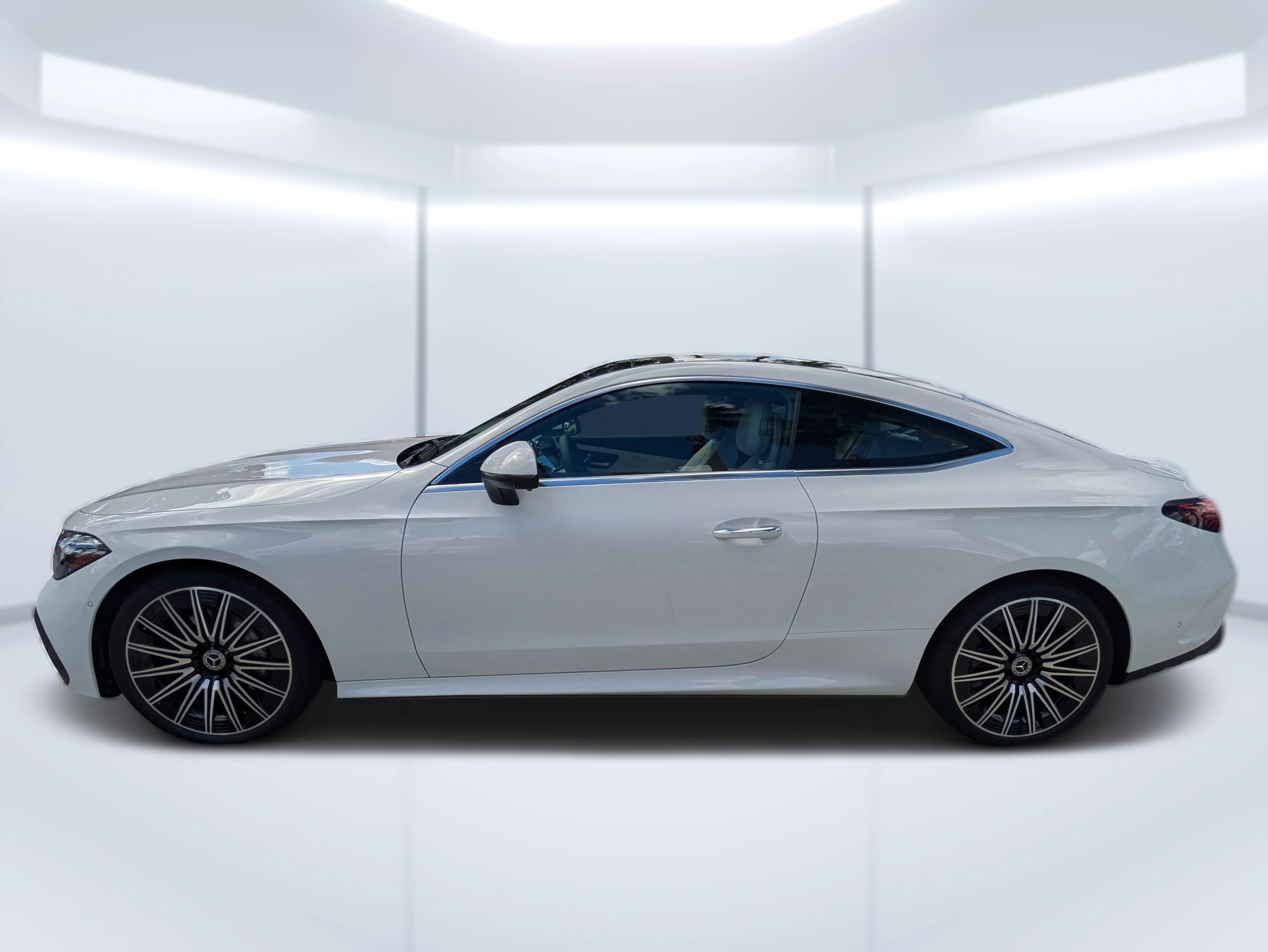 Mercedes-Benz CLE CLE 300 4MATIC Coupe 2027 — side view