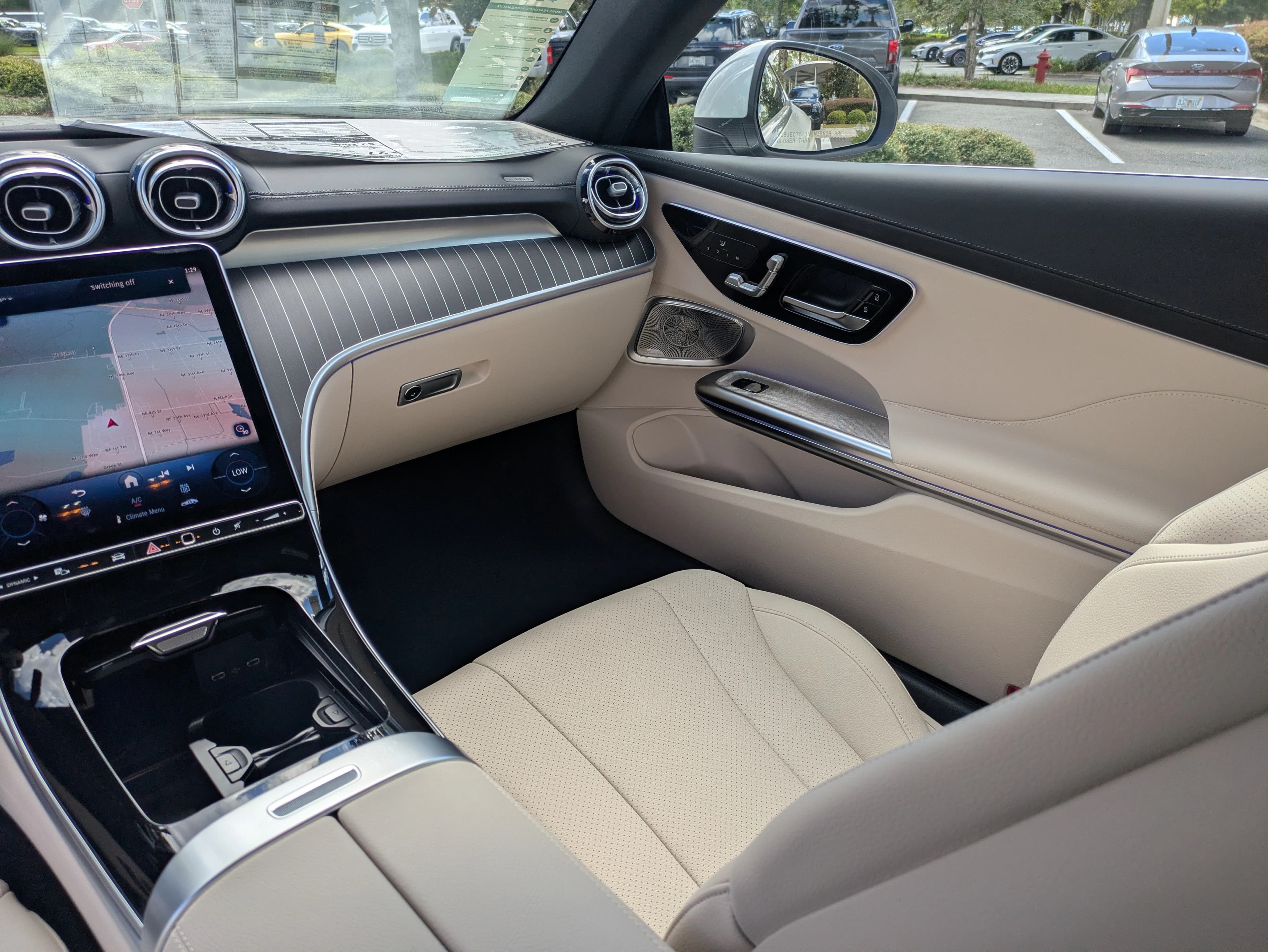 Mercedes-Benz CLE CLE 300 4MATIC Coupe 2027 — side view