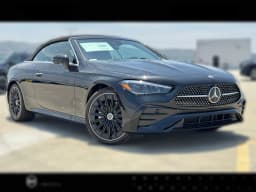 Mercedes-Benz CLE CLE 300 4MATIC Cabriolet 2026 — side view