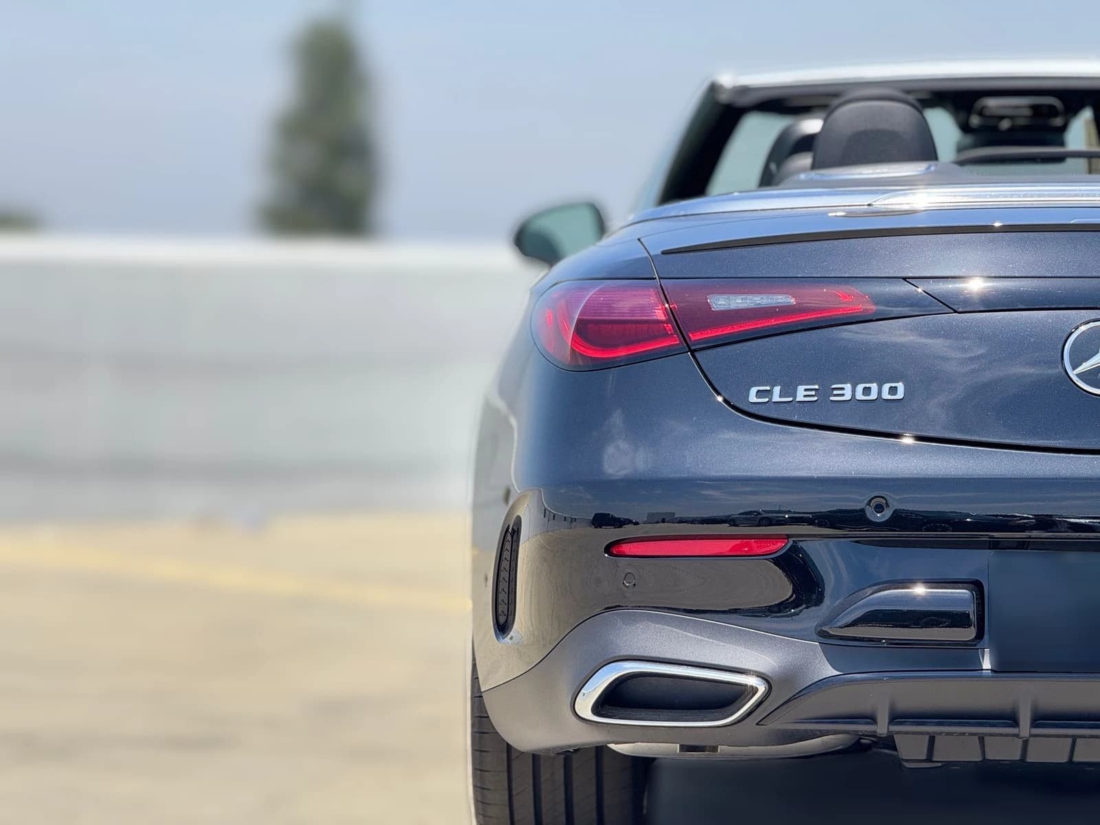 Mercedes-Benz CLE CLE 300 4MATIC Cabriolet 2026 — side view