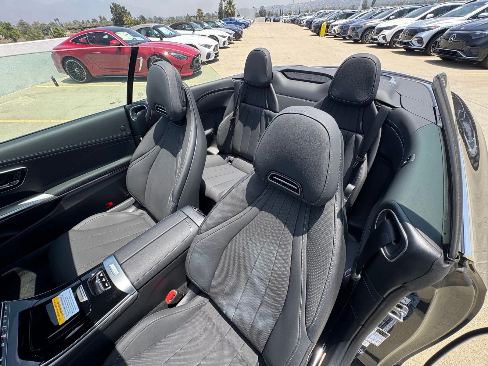Mercedes-Benz CLE CLE 300 4MATIC Cabriolet 2026 — side view