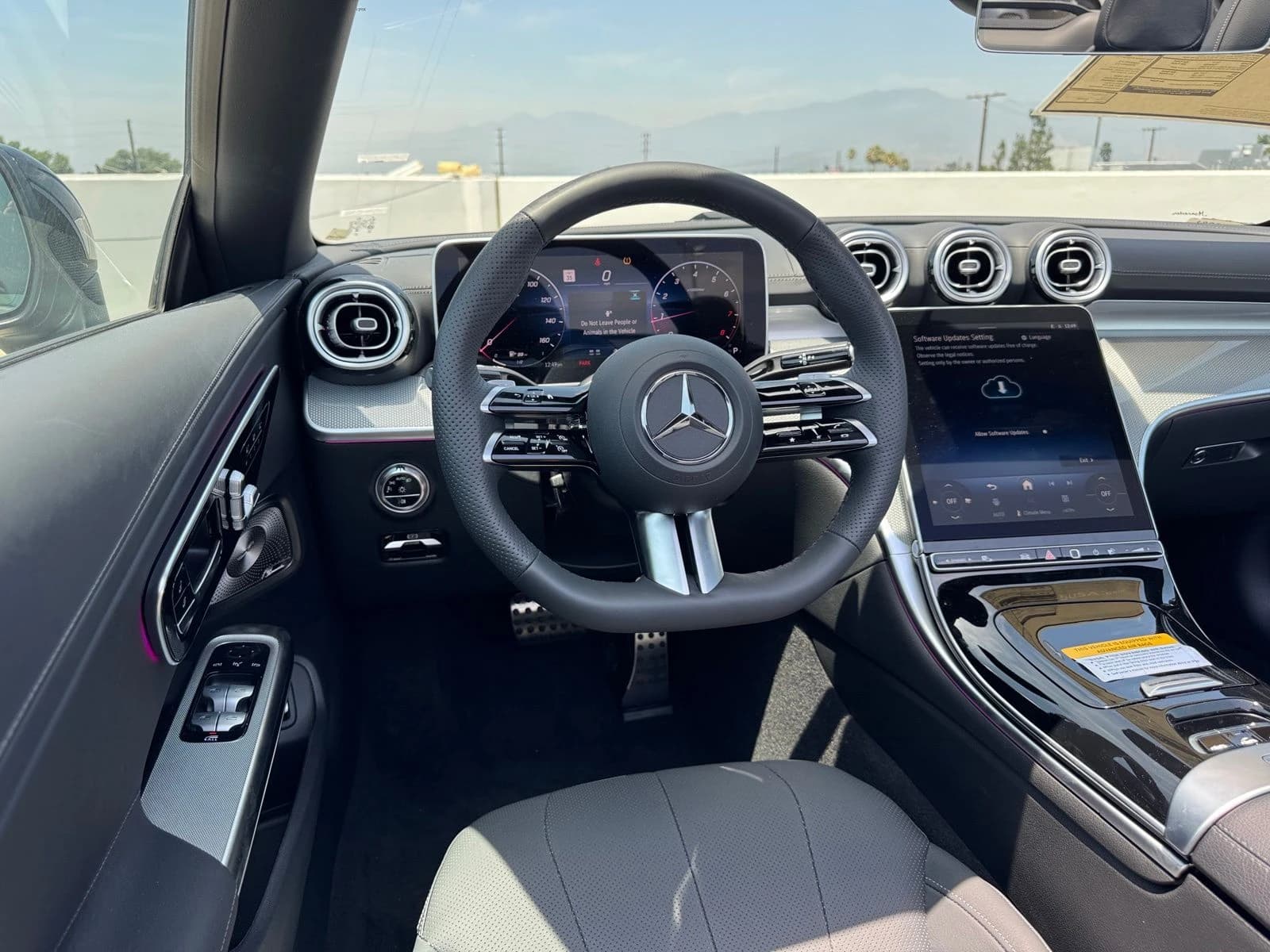 Mercedes-Benz CLE CLE 300 4MATIC Cabriolet 2026 — side view