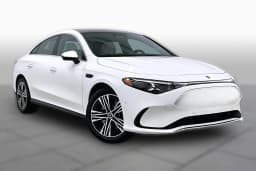 Mercedes-Benz CLA CLA 220 Hybrid FWD 2027 — side view
