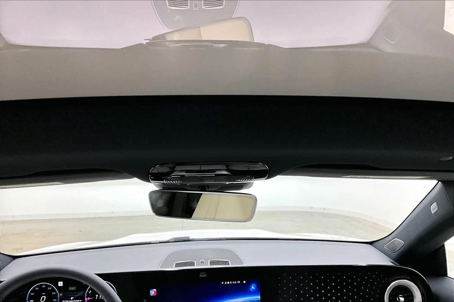 Mercedes-Benz CLA CLA 220 Hybrid FWD 2027 — side view