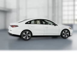 Mercedes-Benz CLA CLA 220 Hybrid FWD 2027 — side view