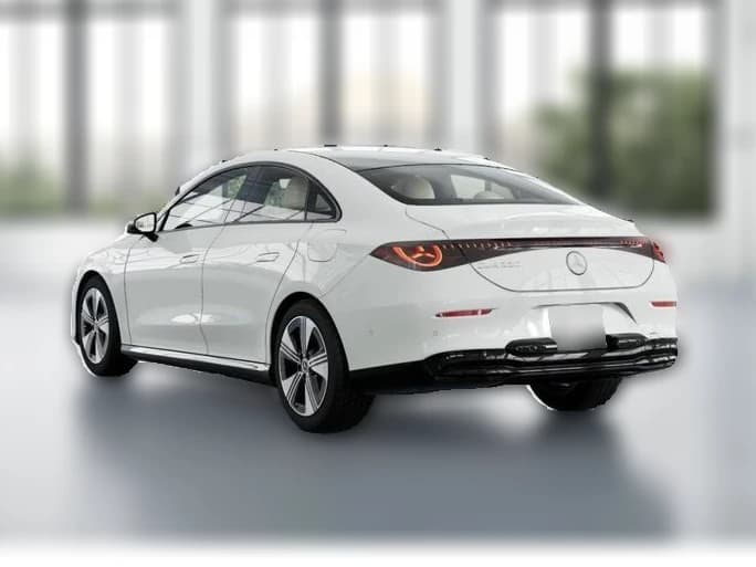 Mercedes-Benz CLA CLA 220 Hybrid FWD 2027 — side view