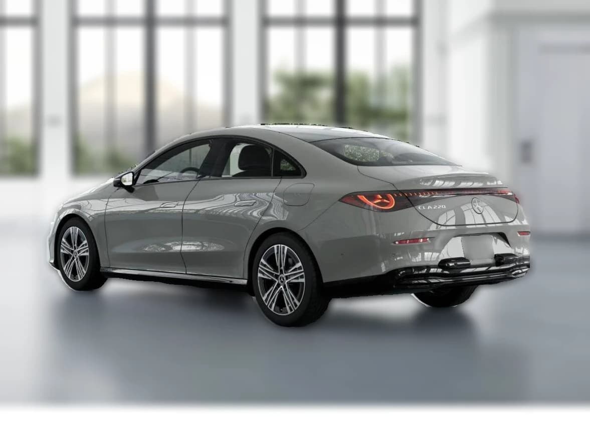 Mercedes-Benz CLA CLA 220 Hybrid FWD 2027 — side view