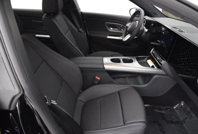 Mercedes-Benz CLA CLA 220 Hybrid FWD 2027 — side view