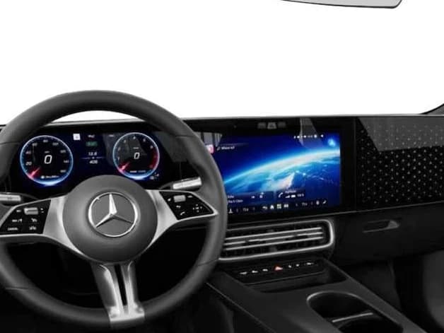 Mercedes-Benz CLA CLA 220 Hybrid FWD 2027 — side view