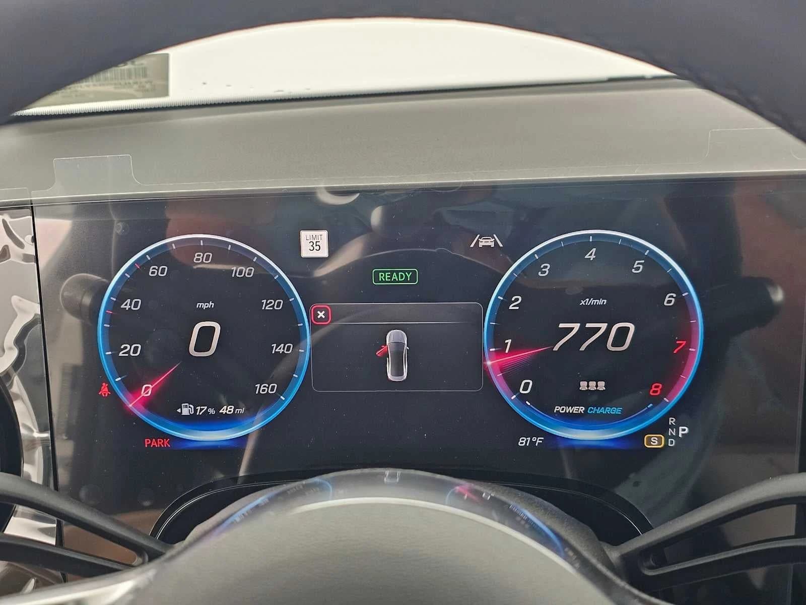 Mercedes-Benz CLA CLA 220 Hybrid FWD 2027 — side view