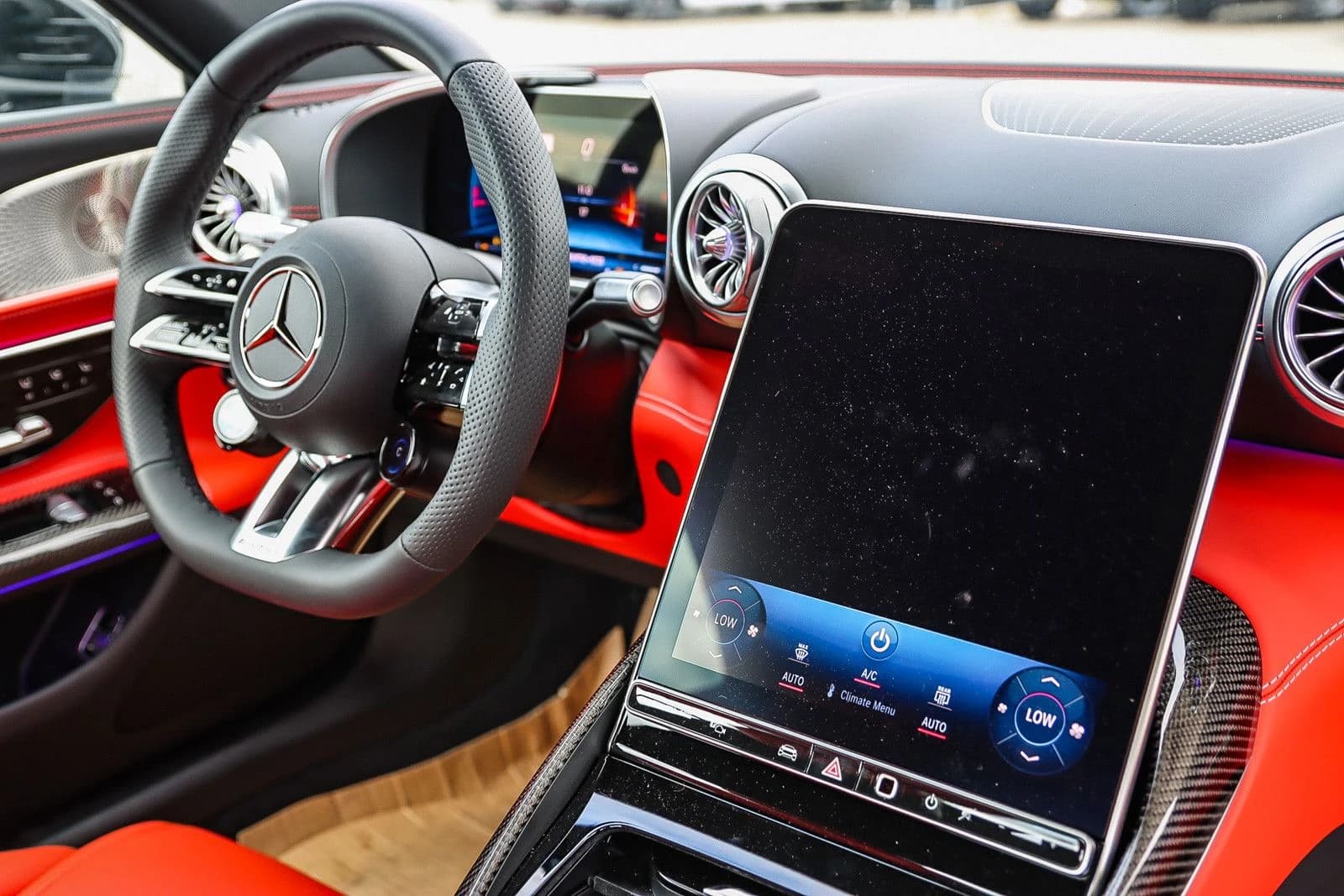 Mercedes-Benz AMG GT AMG GT 63 Coupe 2025 — side view