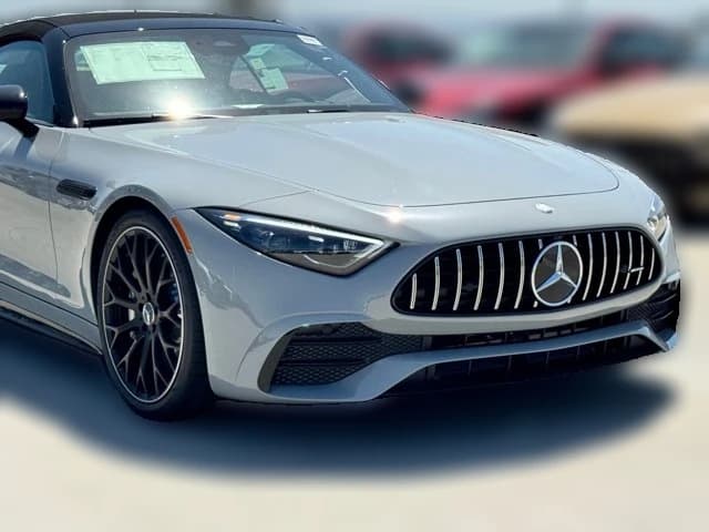 Mercedes-Benz SL AMG SL 43 Roadster 2025 — side view