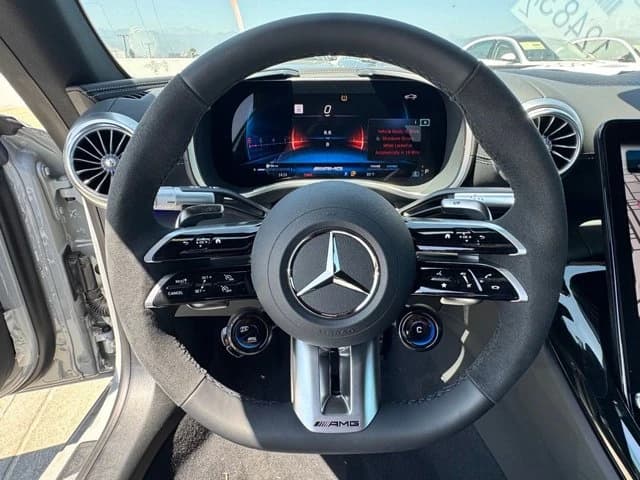 Mercedes-Benz SL AMG SL 43 Roadster 2025 — side view