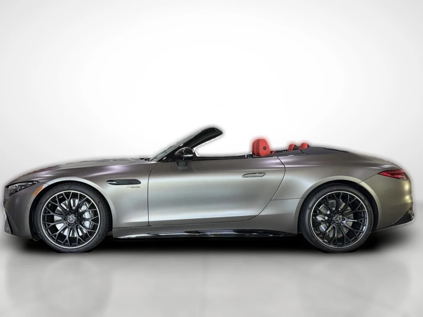 Mercedes-Benz SL AMG SL 43 Roadster 2027 — side view