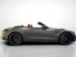 Mercedes-Benz SL AMG SL 43 Roadster 2027 — side view