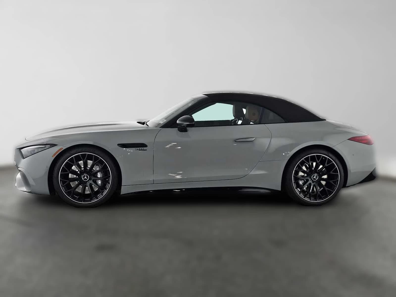 Mercedes-Benz SL AMG SL 43 Roadster 2026 — side view