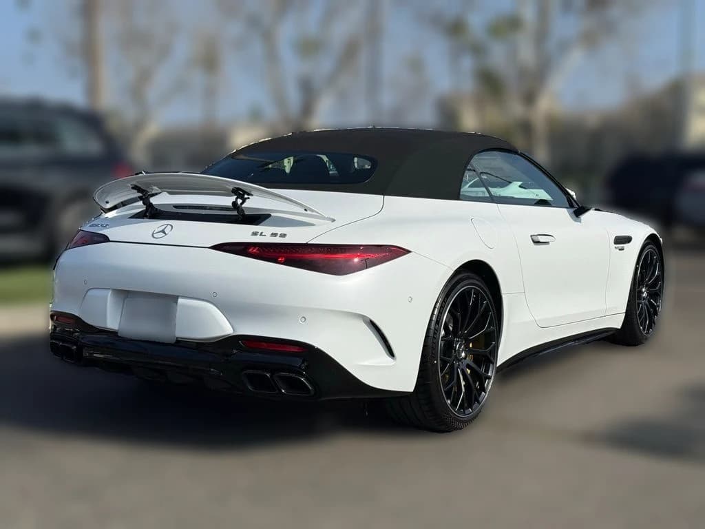 Mercedes-Benz SL AMG SL 55 Roadster 2026 — side view