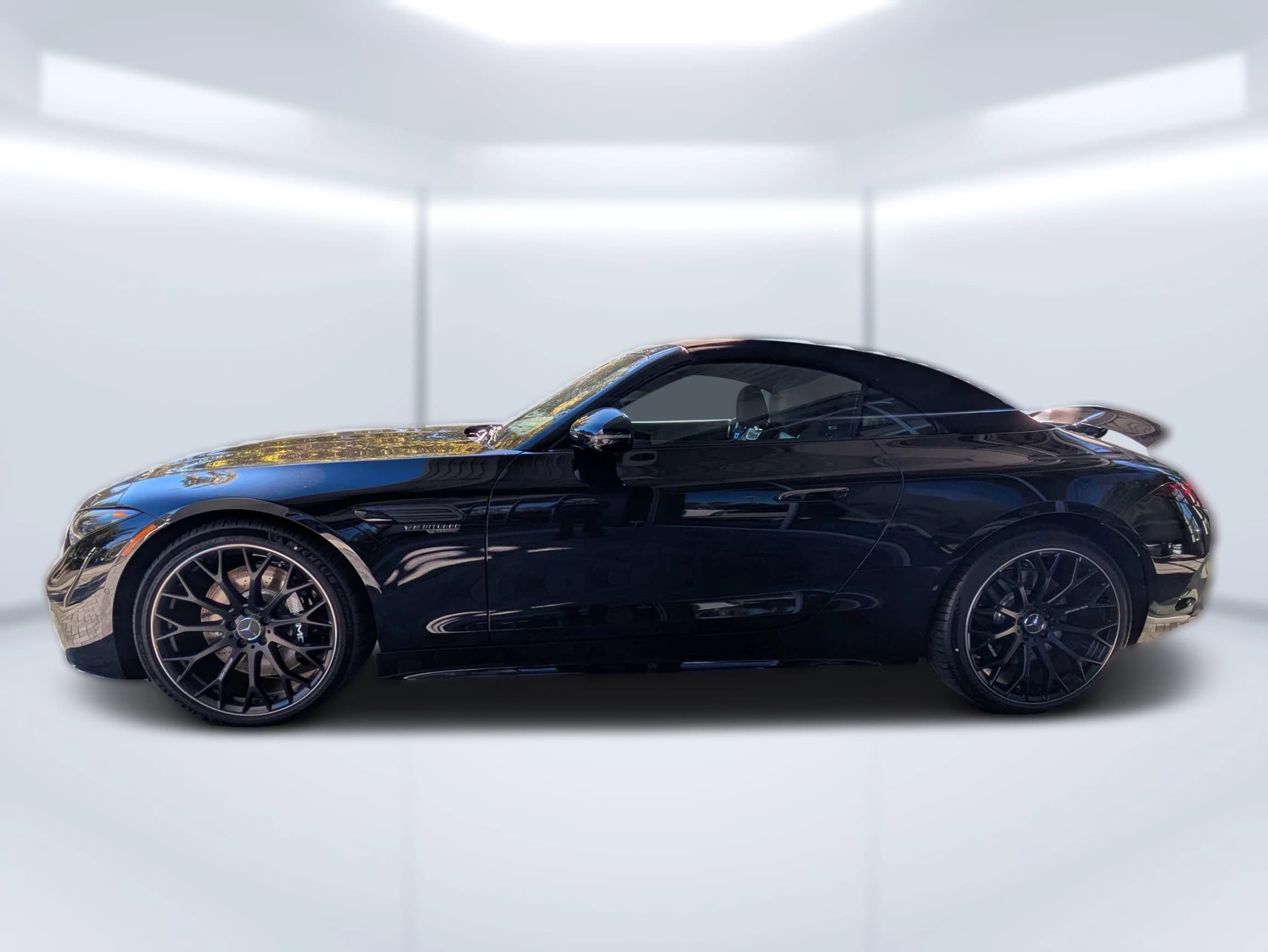 Mercedes-Benz SL AMG SL 55 Roadster 2027 — side view