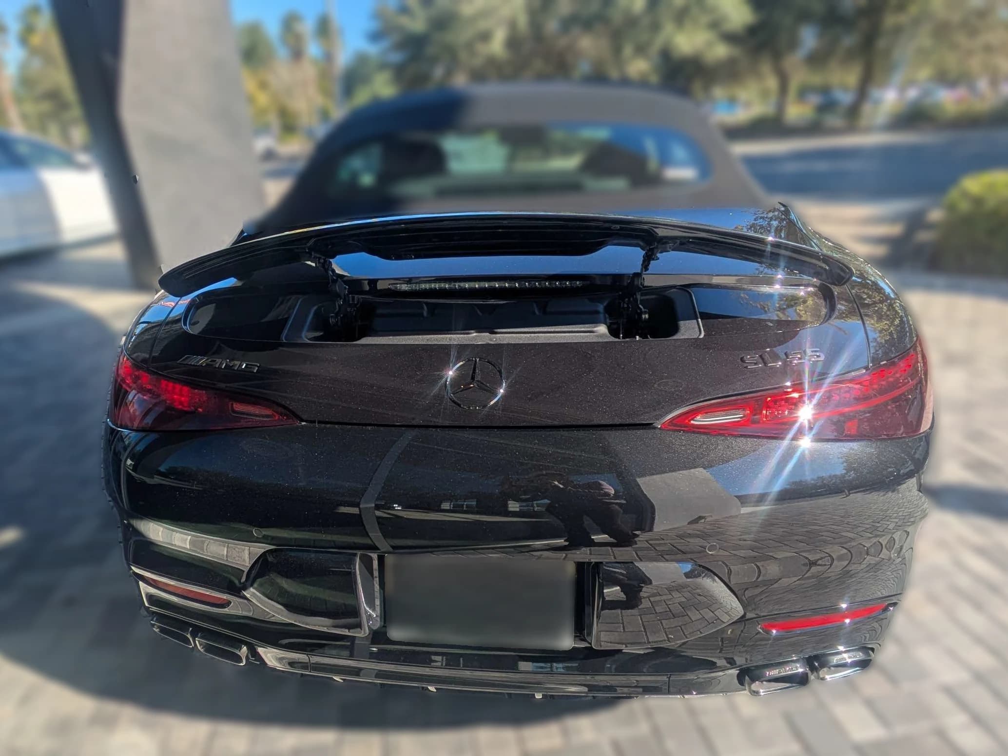 Mercedes-Benz SL AMG SL 55 Roadster 2027 — side view