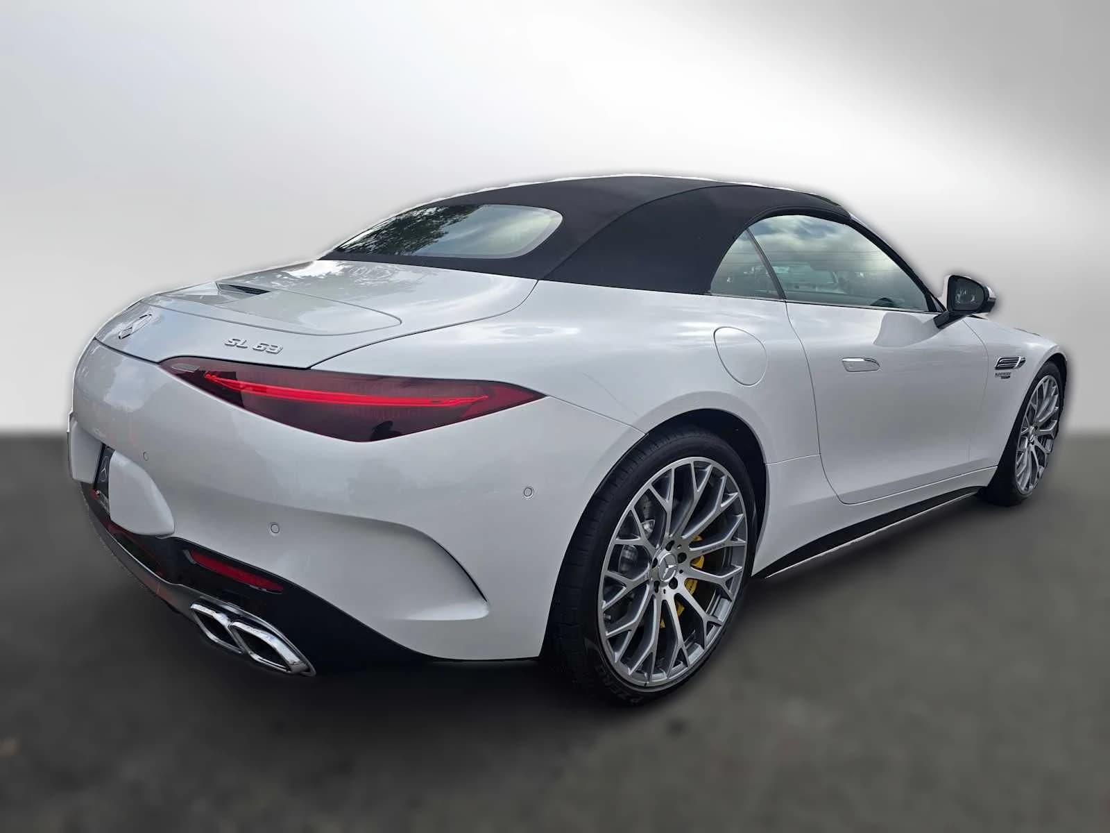Mercedes-Benz SL AMG SL 63 Roadster 2026 — side view