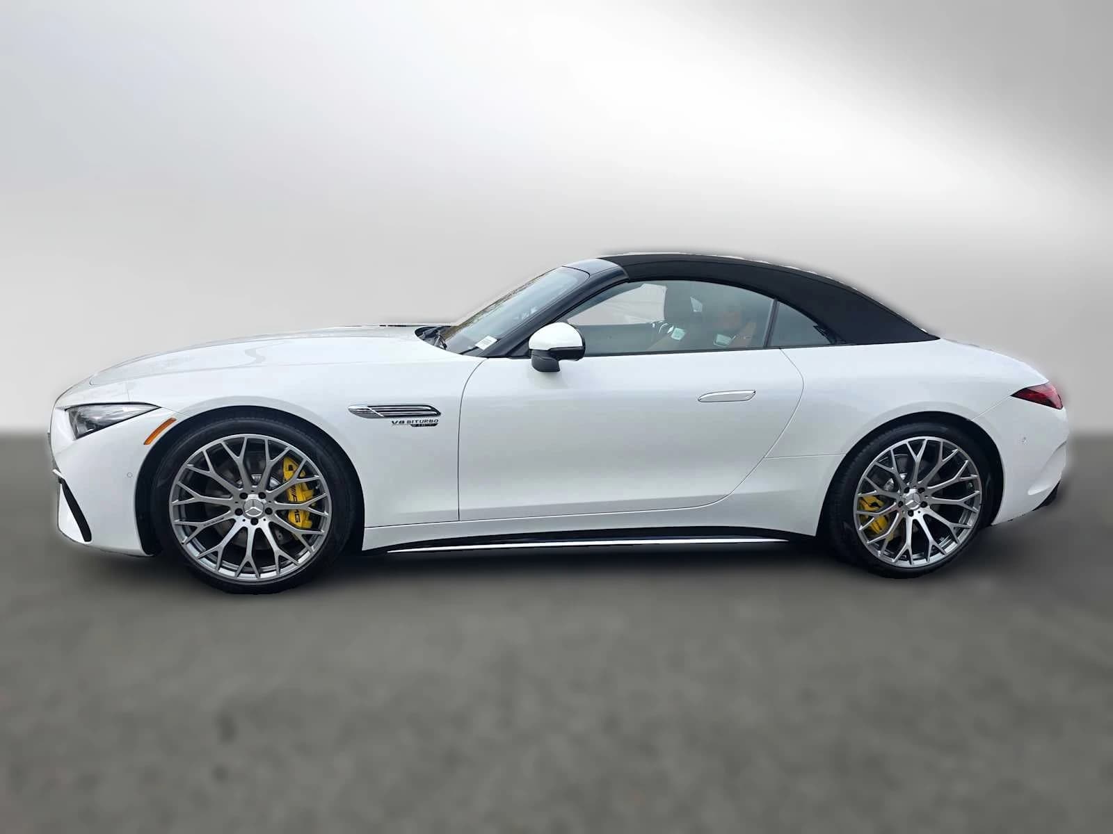 Mercedes-Benz SL AMG SL 63 Roadster 2026 — side view
