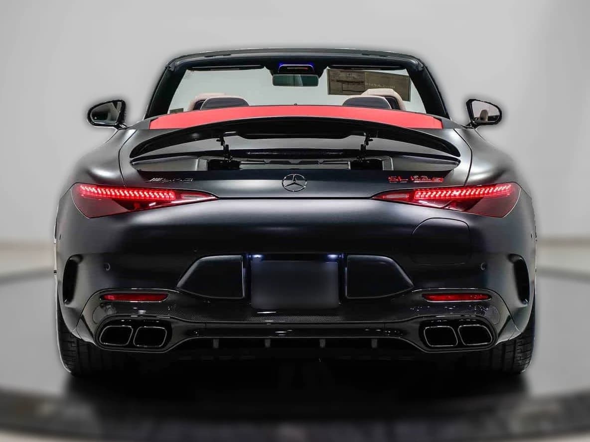 Mercedes-Benz SL AMG SL 63 S E Performance Roadster 2026 — side view