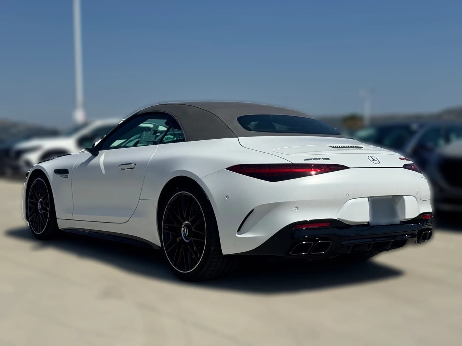Mercedes-Benz SL AMG SL 63 S E Performance Roadster 2026 — side view