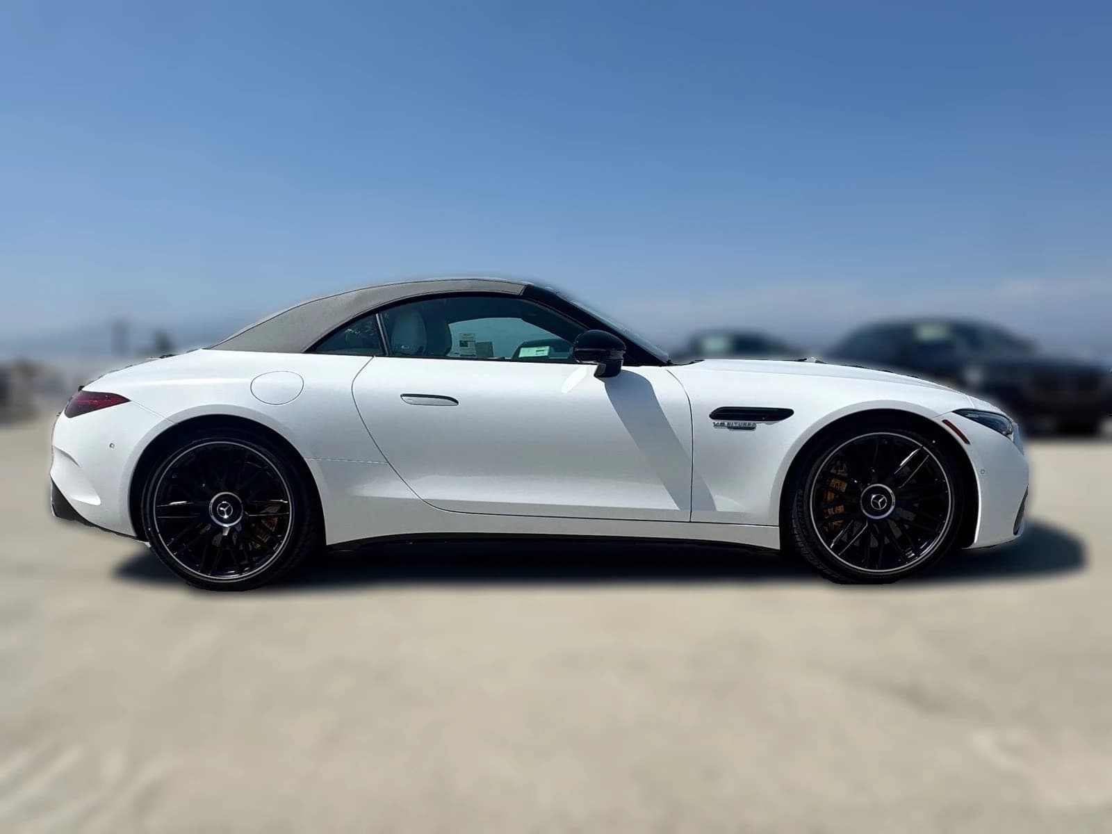 Mercedes-Benz SL AMG SL 63 S E Performance Roadster 2026 — side view