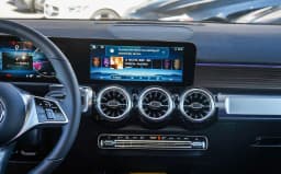 Mercedes-Benz GLB GLB 250 SUV 2026 — side view