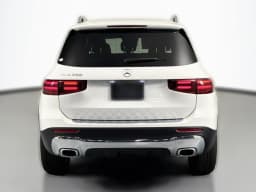 Mercedes-Benz GLB GLB 250 SUV 2026 — side view