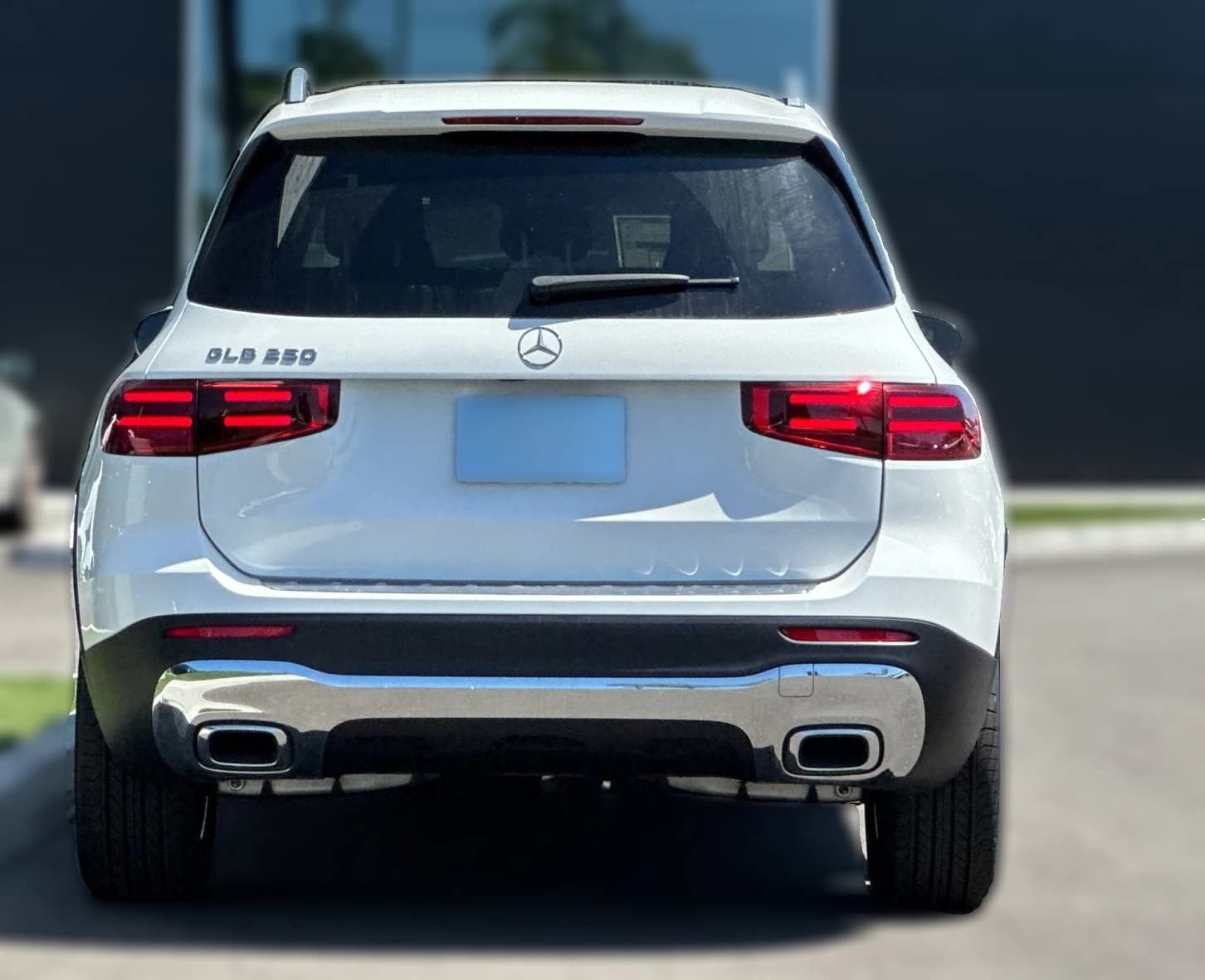 Mercedes-Benz GLB GLB 250 SUV 2026 — side view