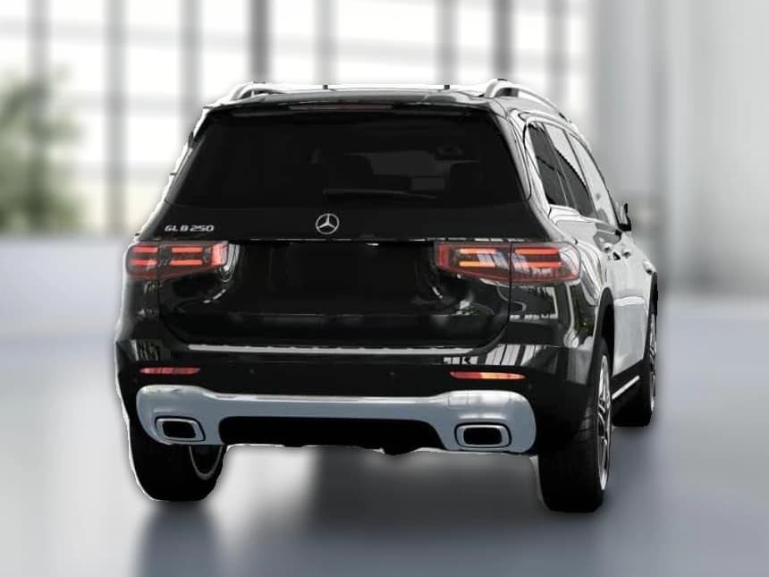 Mercedes-Benz GLB GLB 250 SUV 2026 — side view