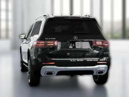 Mercedes-Benz GLB GLB 250 SUV 2026 — side view