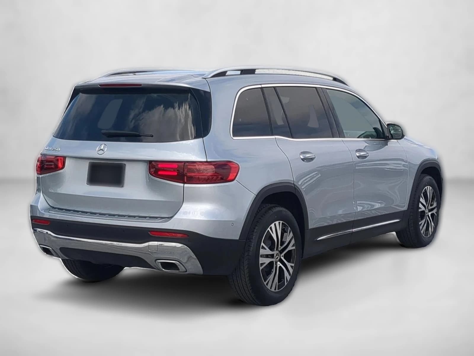 Mercedes-Benz GLB GLB 250 SUV 2026 — side view