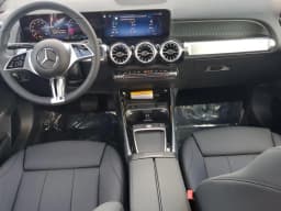 Mercedes-Benz GLB GLB 250 SUV 2026 — side view