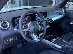 Mercedes-Benz GLB GLB 250 SUV 2026 — side view