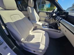 Mercedes-Benz GLB GLB 250 SUV 2026 — side view