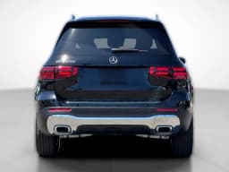 Mercedes-Benz GLB GLB 250 SUV 2026 — side view