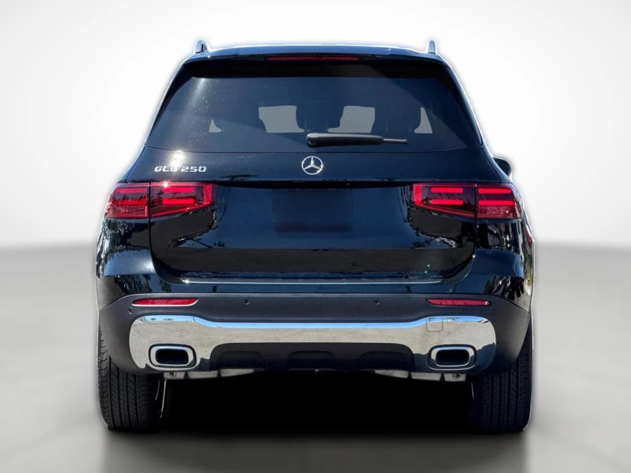Mercedes-Benz GLB GLB 250 SUV 2026 — side view
