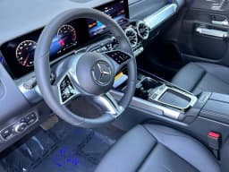 Mercedes-Benz GLB GLB 250 SUV 2026 — side view