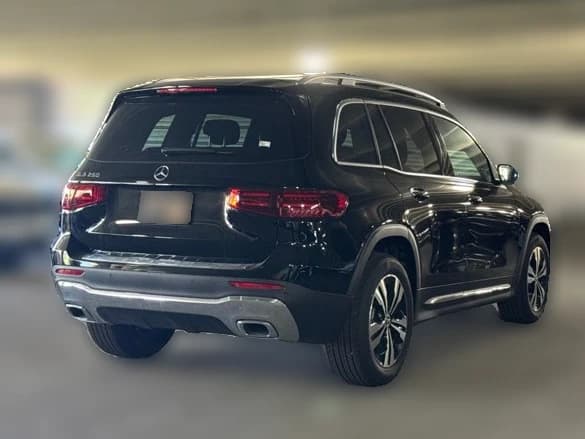 Mercedes-Benz GLB GLB 250 SUV 2026 — side view