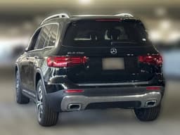 Mercedes-Benz GLB GLB 250 SUV 2026 — side view