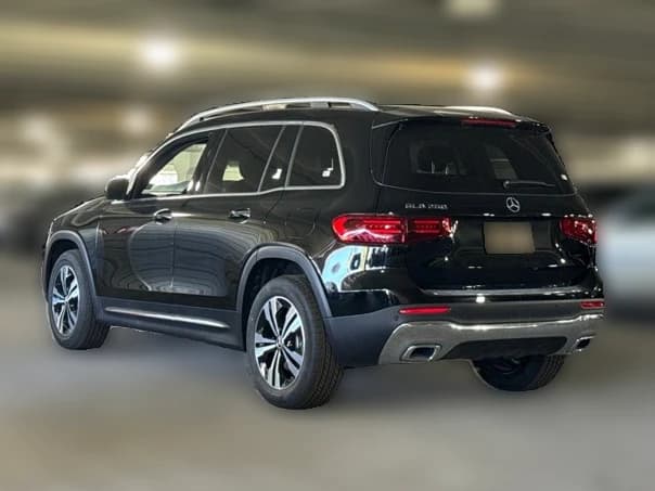 Mercedes-Benz GLB GLB 250 SUV 2026 — side view