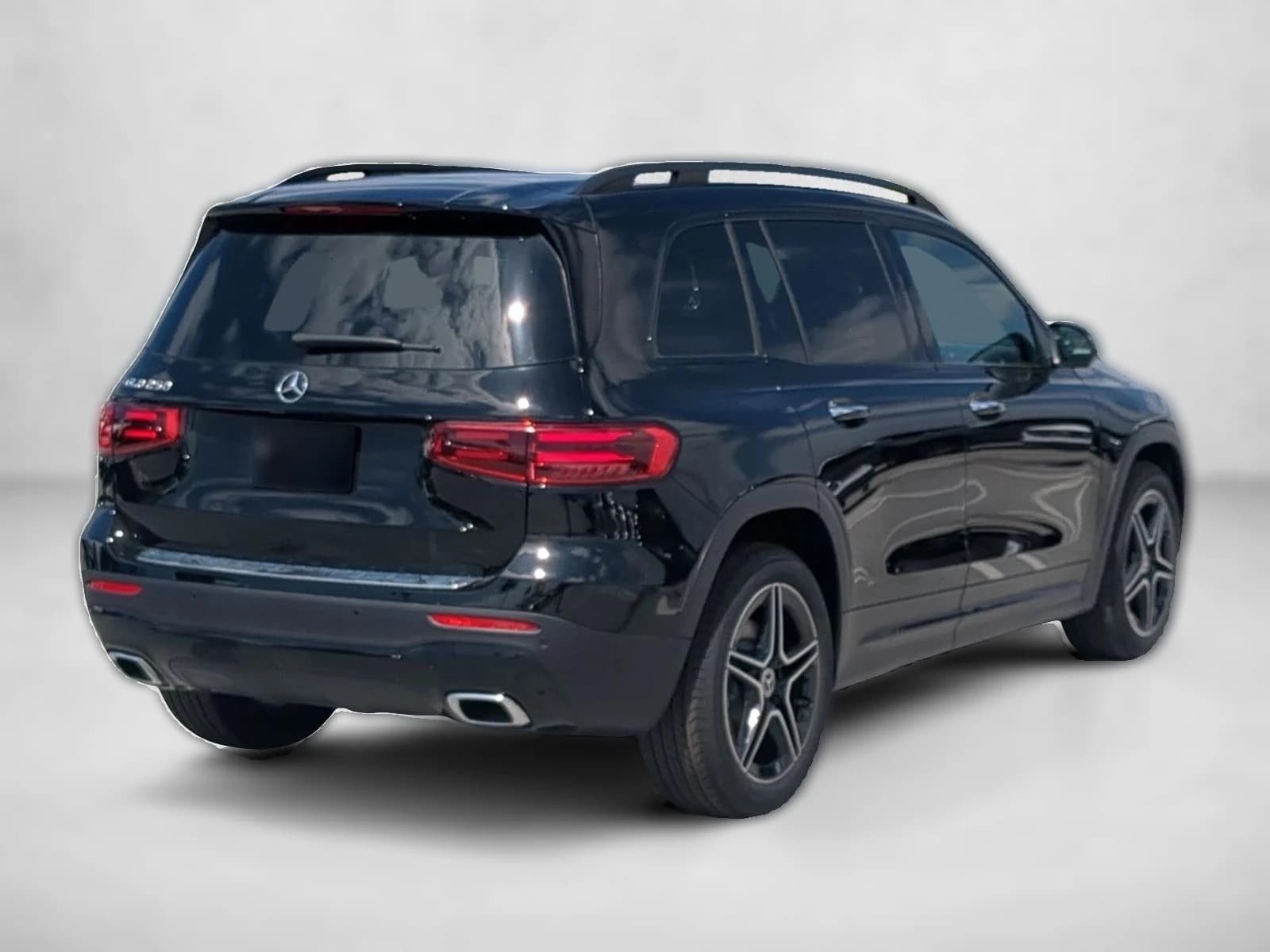 Mercedes-Benz GLB GLB 250 SUV 2026 — side view
